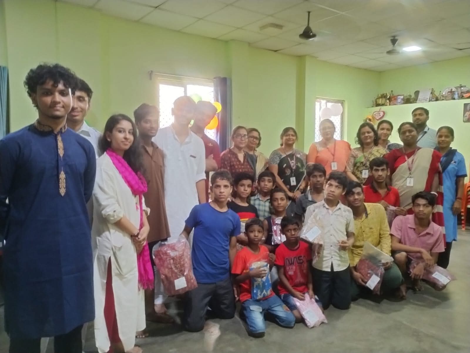 INITIATIVE : JOY OF GIVING (SOCIAL VISIT TO ARUNIMA HOSPICE) Image
